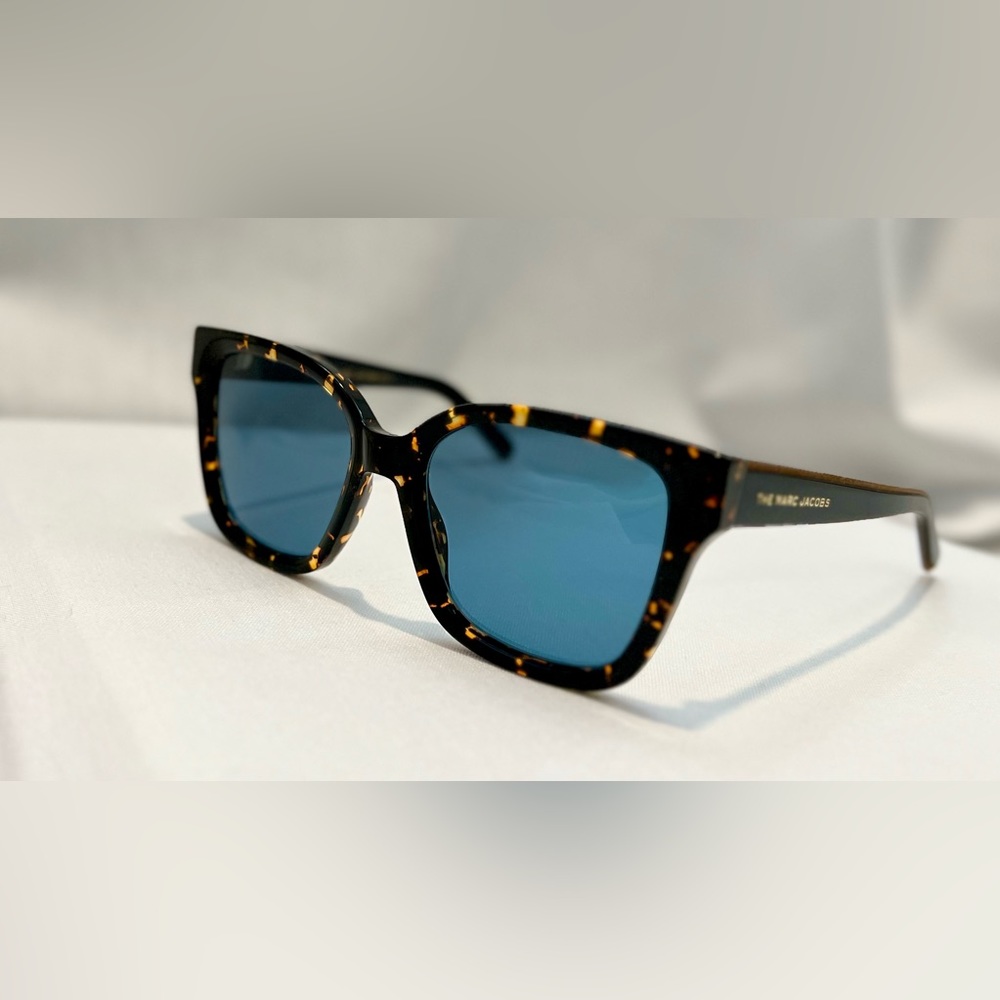 The Marc Jacobs MARC 458/S Sunglasses